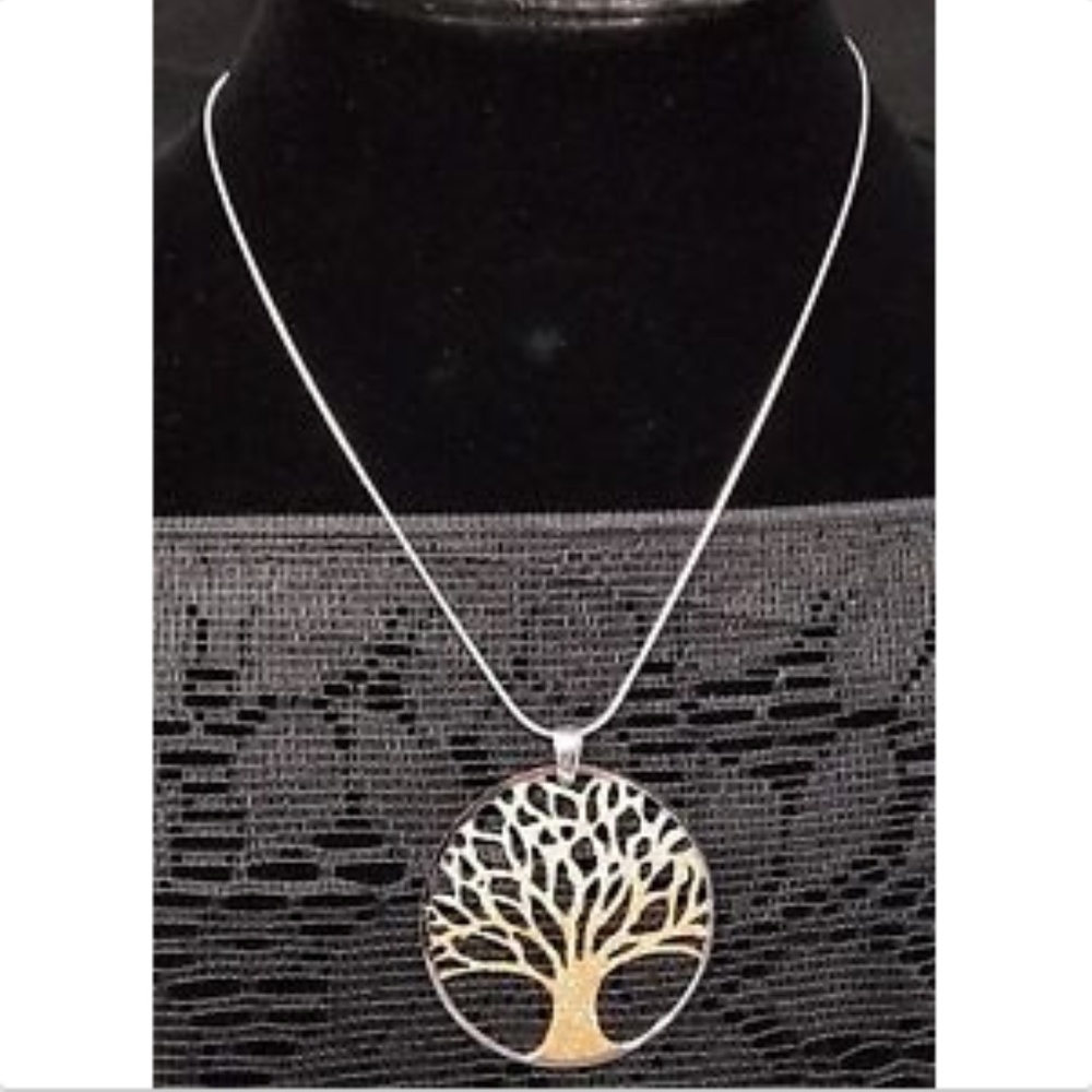sterling silver tree of life chain and pendent